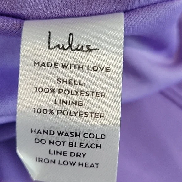 D15OOE Lulu's Save Me a Dance Lavender Purple Pleated V Neck Skater Dress Large